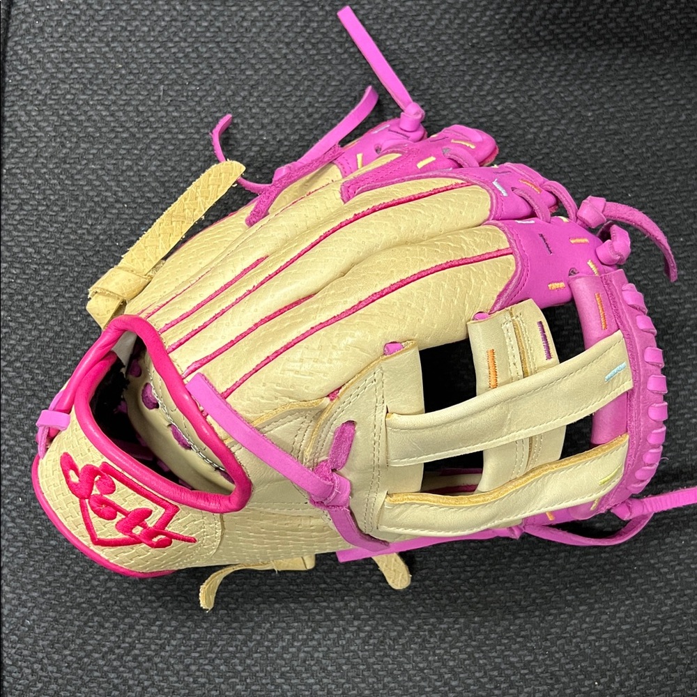 Soto Pro 12” ⚾️ baseball / 🥎 softball glove in braided camel & pink leather